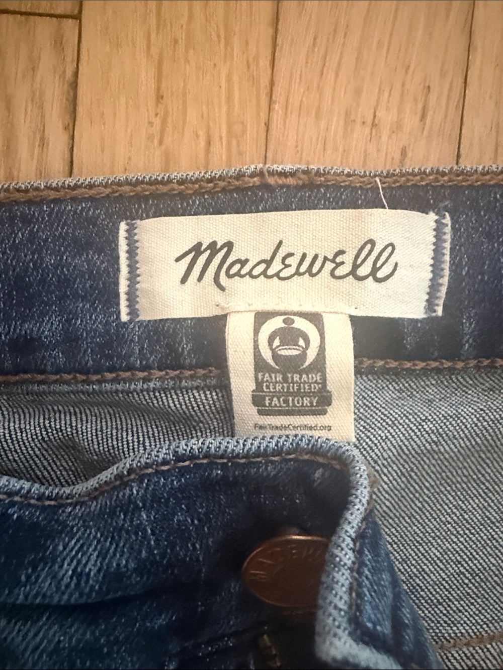 Madewell Women's Dark Stovepipe Jeans - Picture 2 of 3